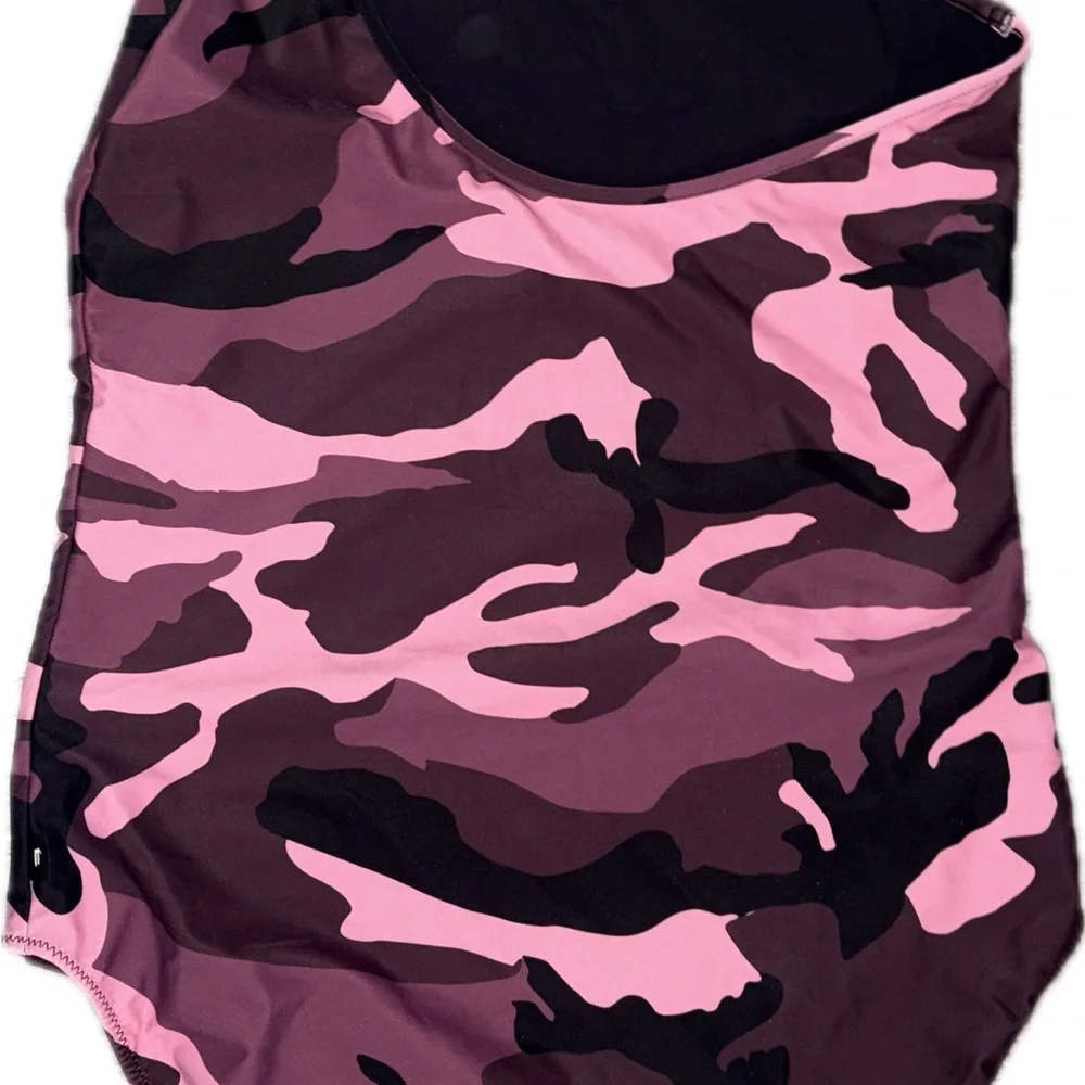 Balenciaga Black/pink one shoulder jersey camo New boutique swimsuit 🩱 - Picture 8 of 16